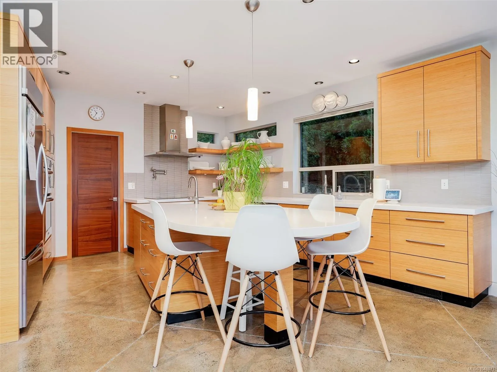 1047 San Marino Cres