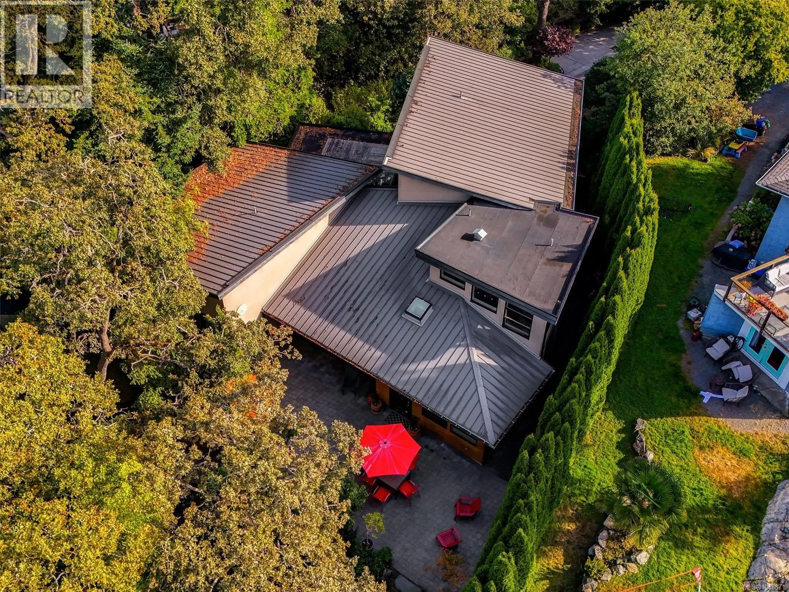 1047 San Marino Cres