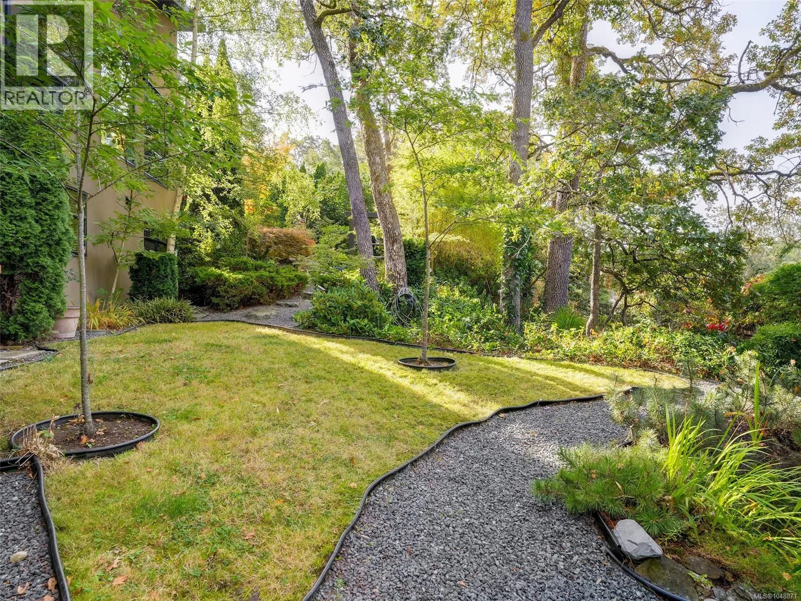 1047 San Marino Cres