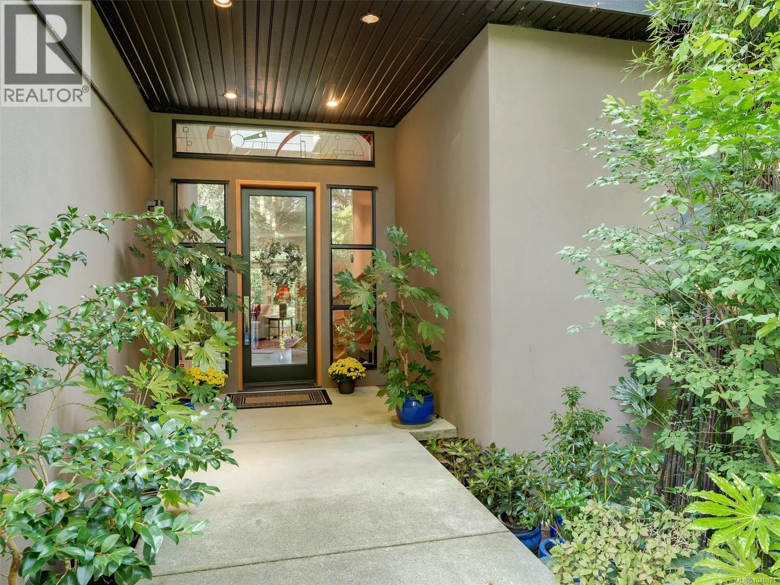 1047 San Marino Cres