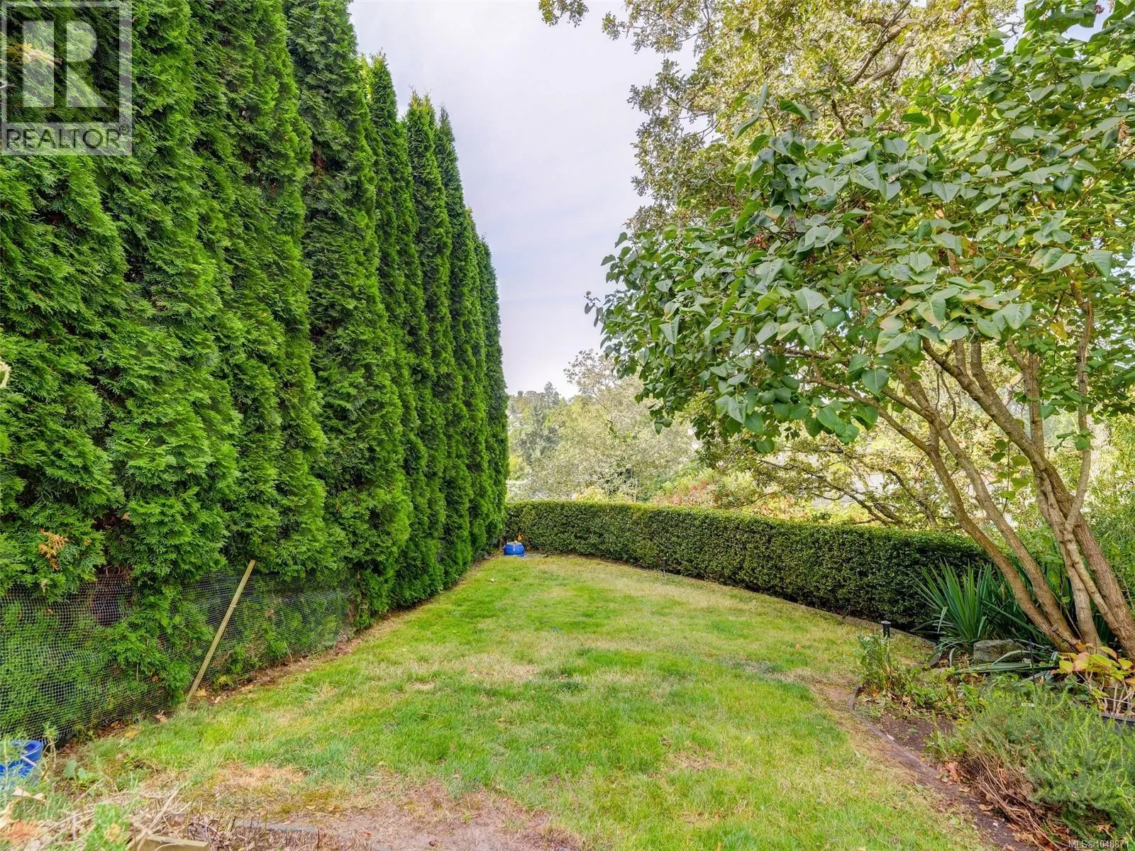 1047 San Marino Cres