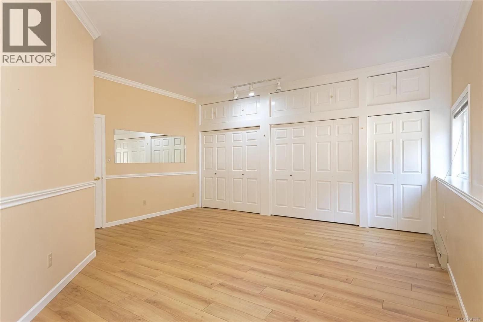 1475 McTavish Rd