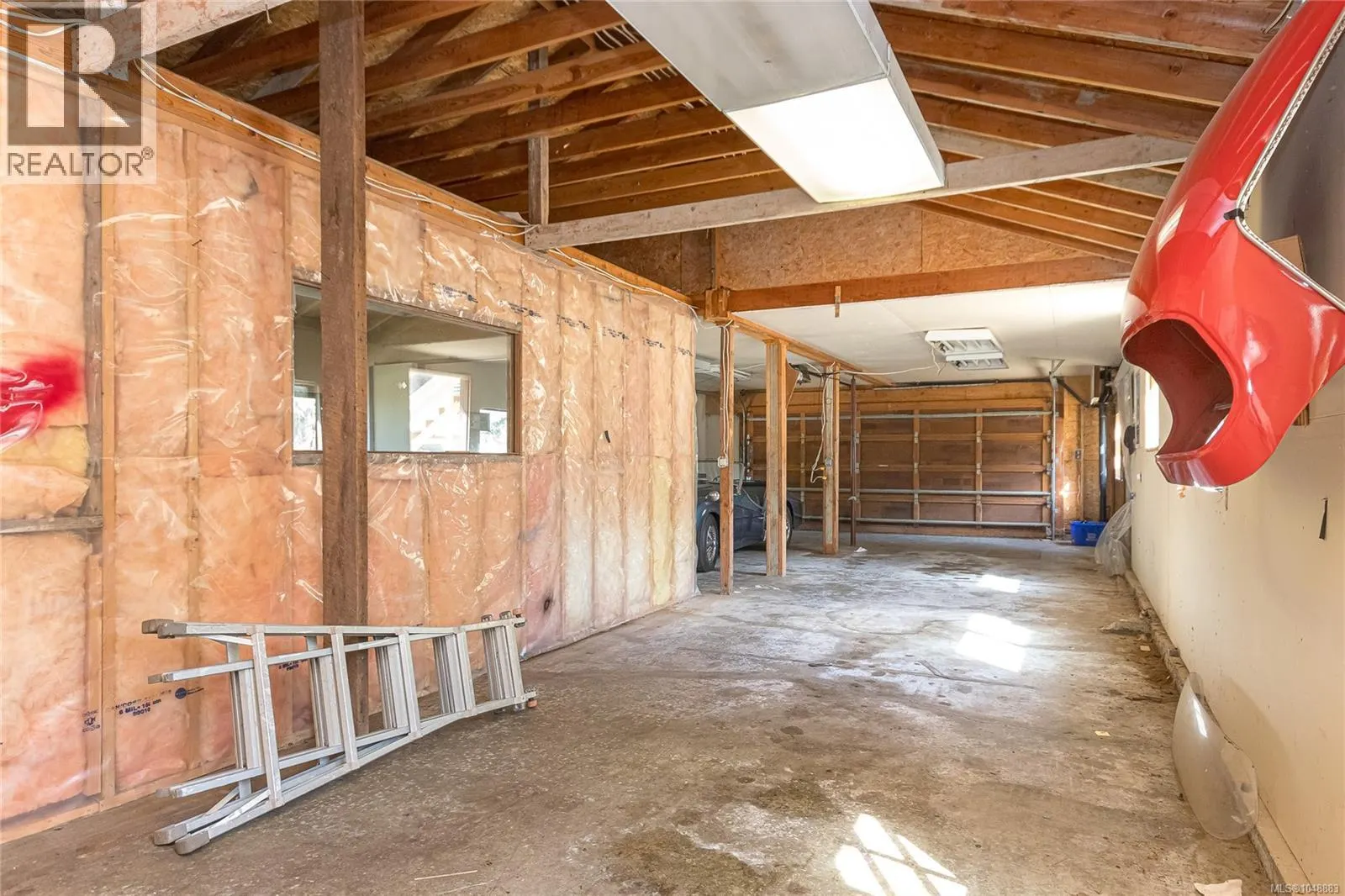1475 McTavish Rd