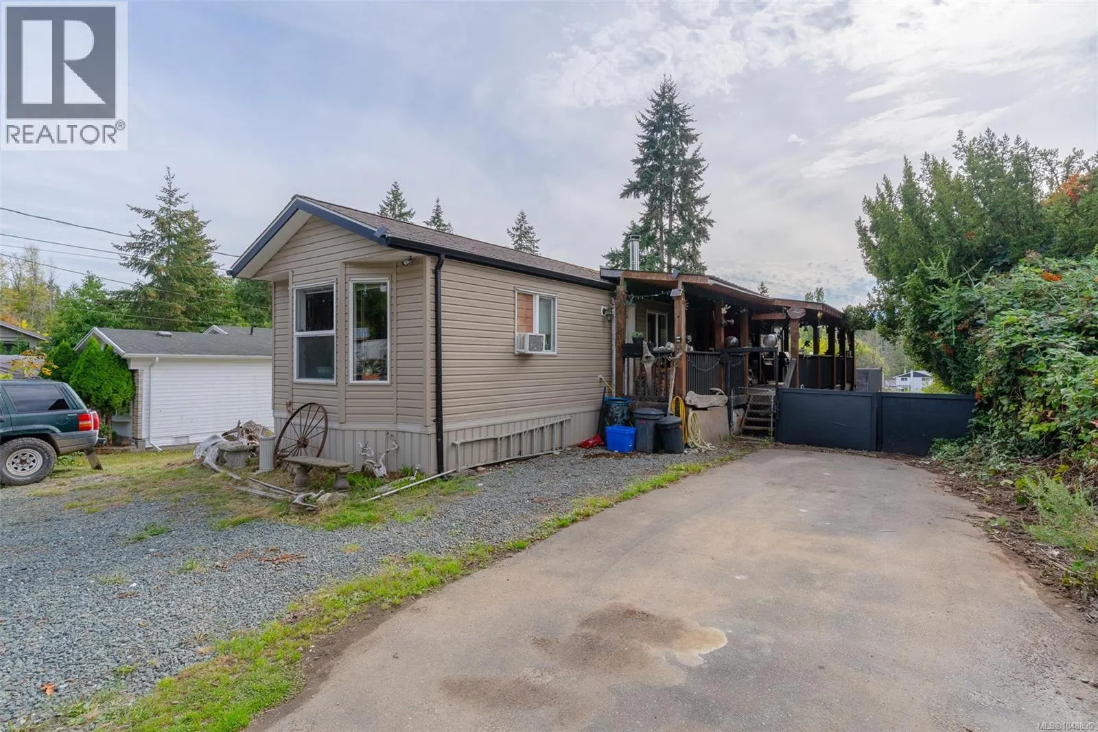 5686 Beaver Creek Rd