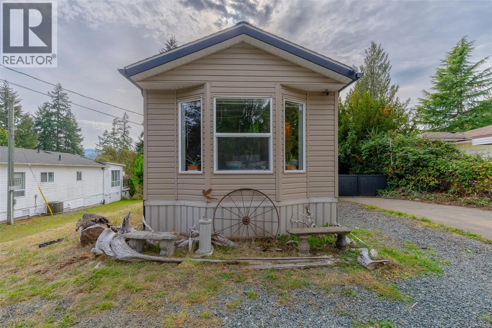 5686 Beaver Creek Rd