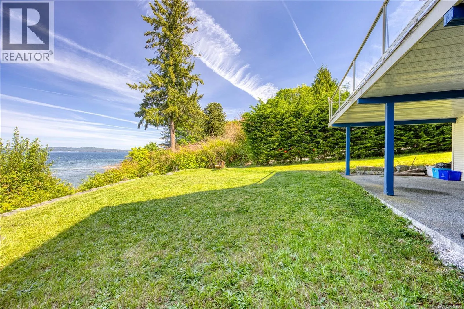 395 Woodley Rd
