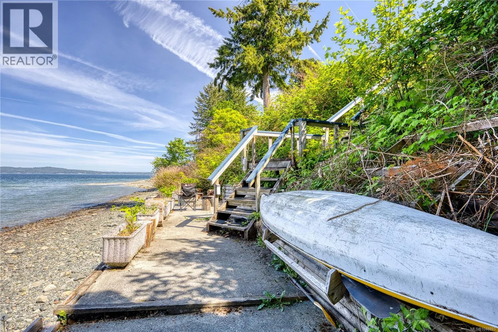 395 Woodley Rd