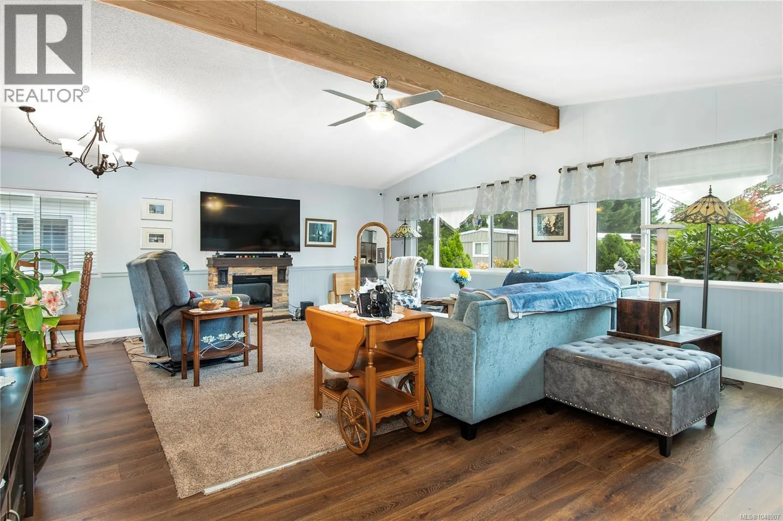 15 1451 Perkins Rd
