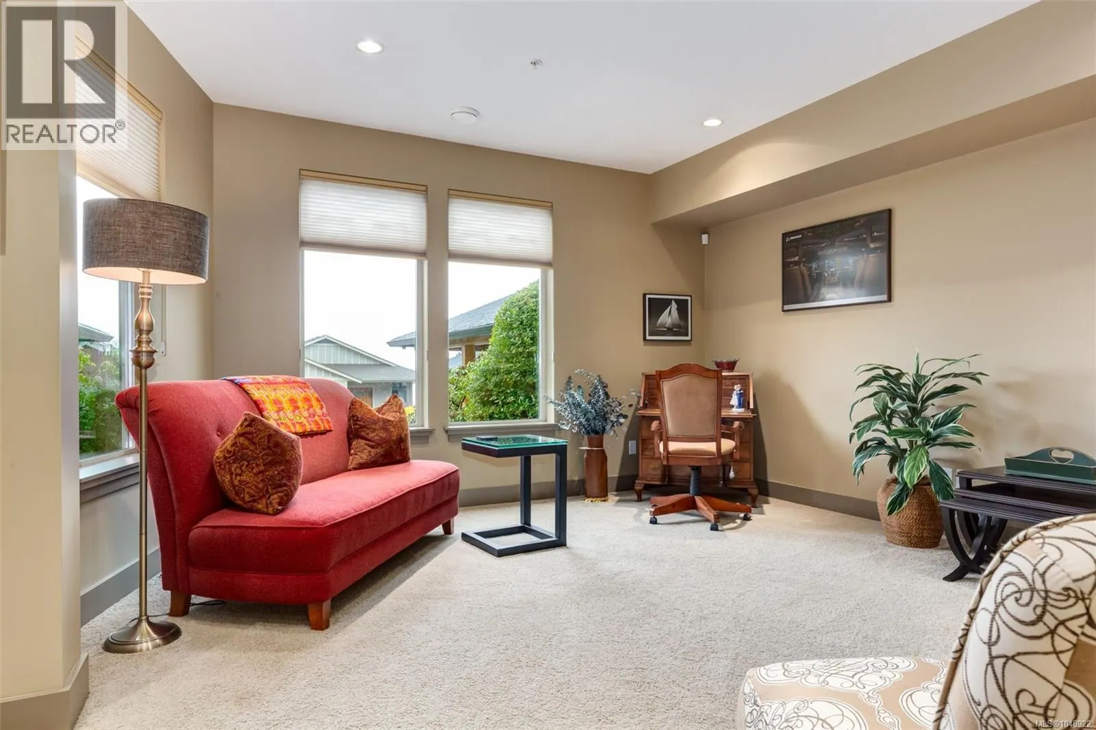 102 5418 Jacobs Lane