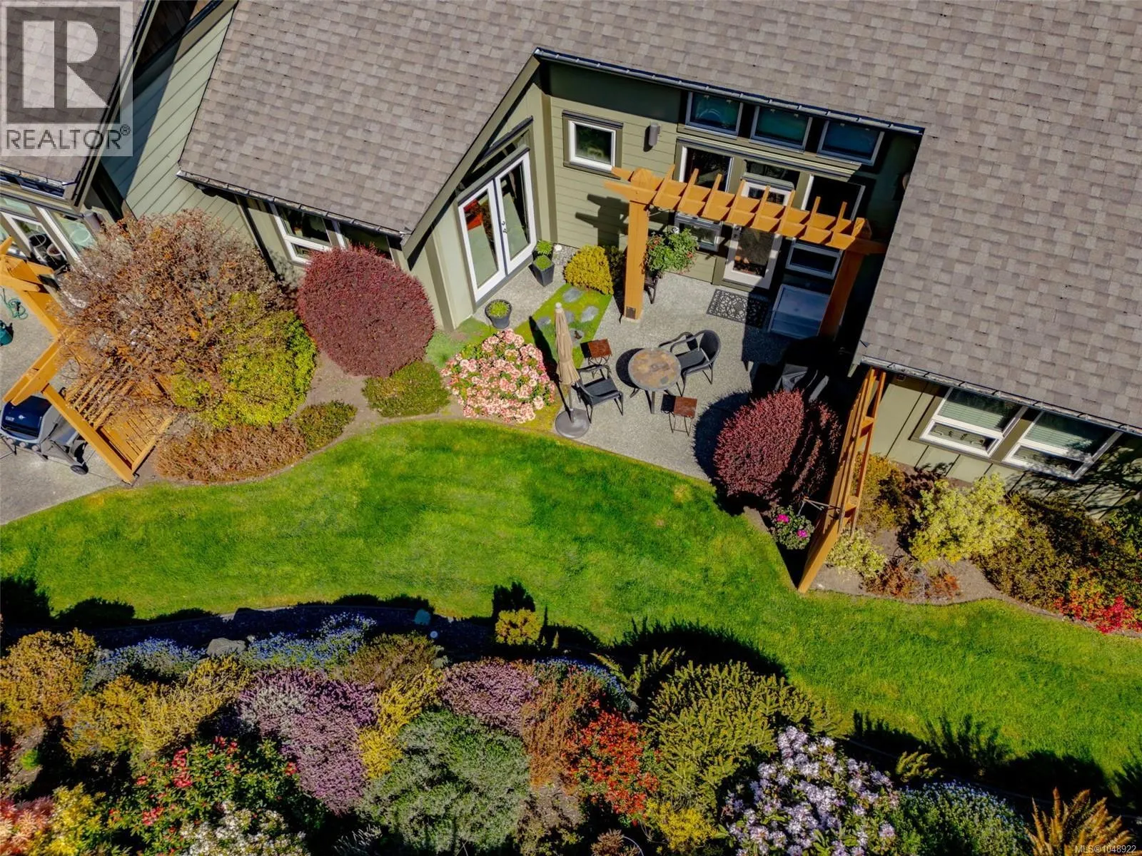 102 5418 Jacobs Lane