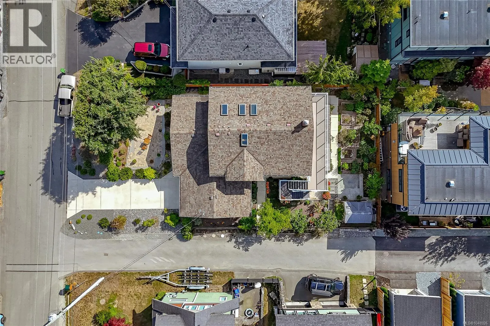 2485 Orchard Ave