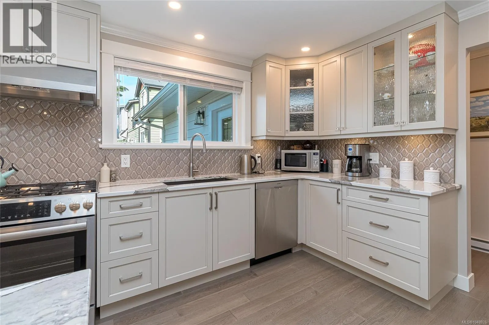 2485 Orchard Ave