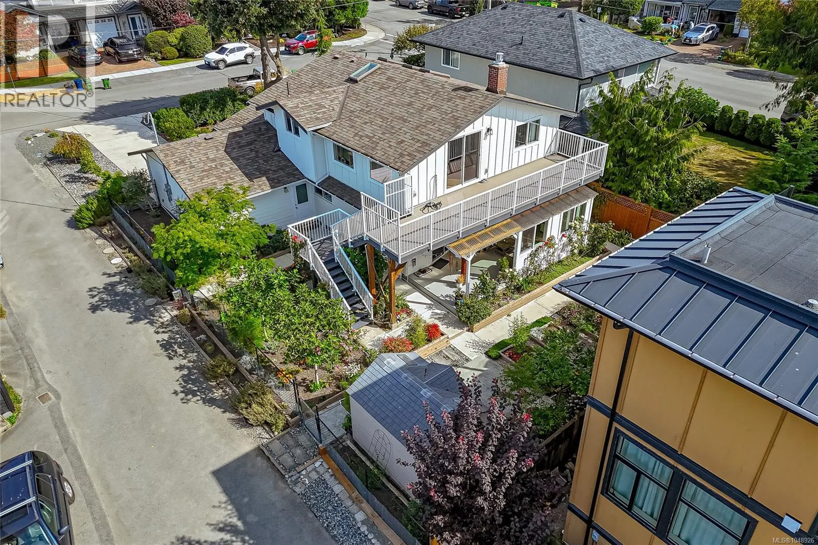 2485 Orchard Ave