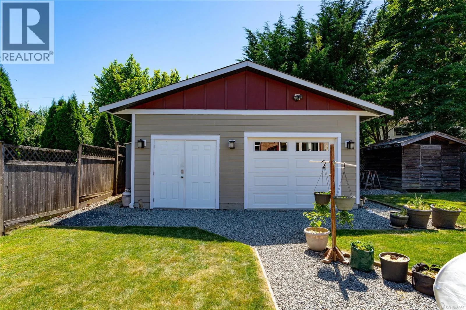 367 Vincent Ave