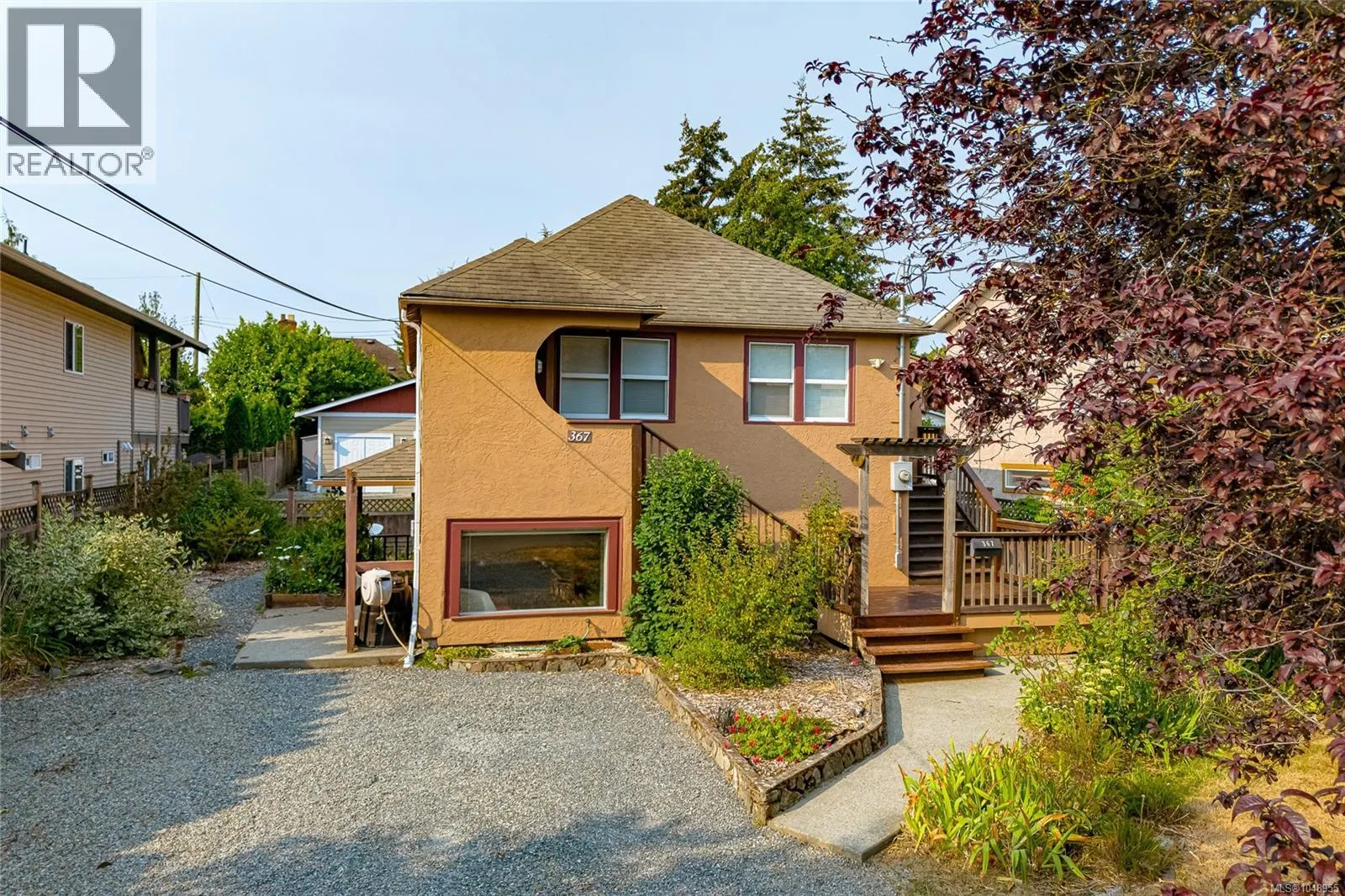 367 Vincent Ave