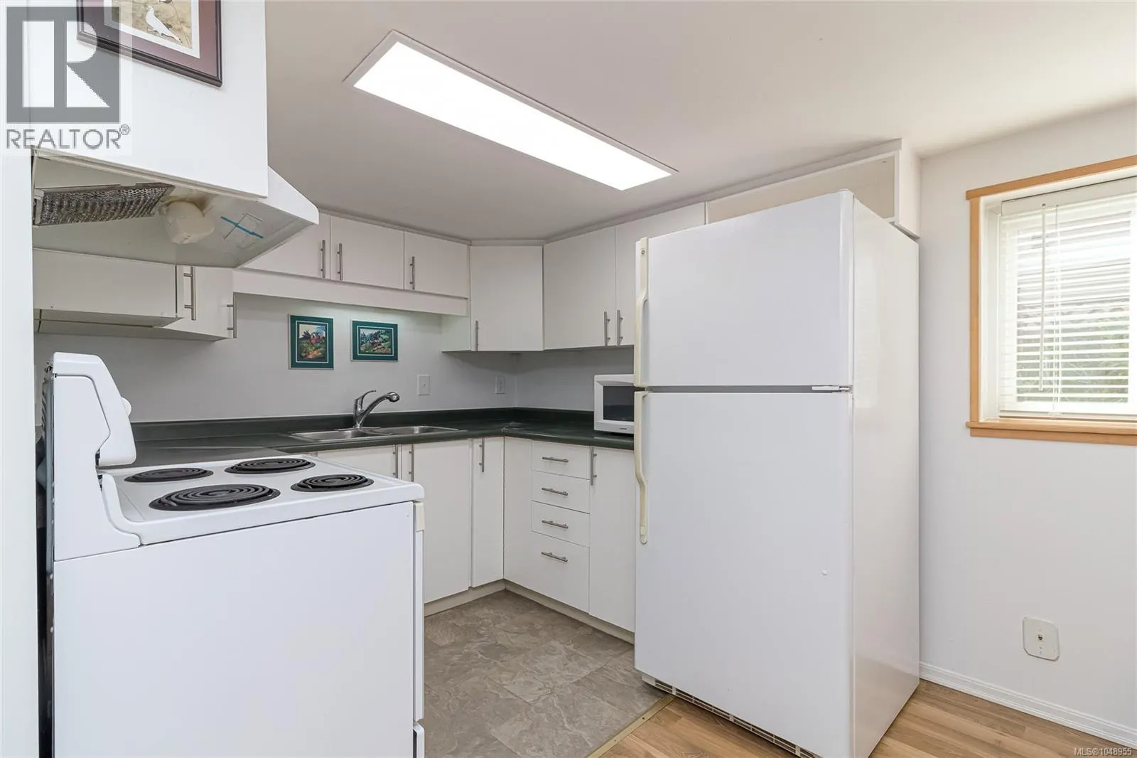 367 Vincent Ave