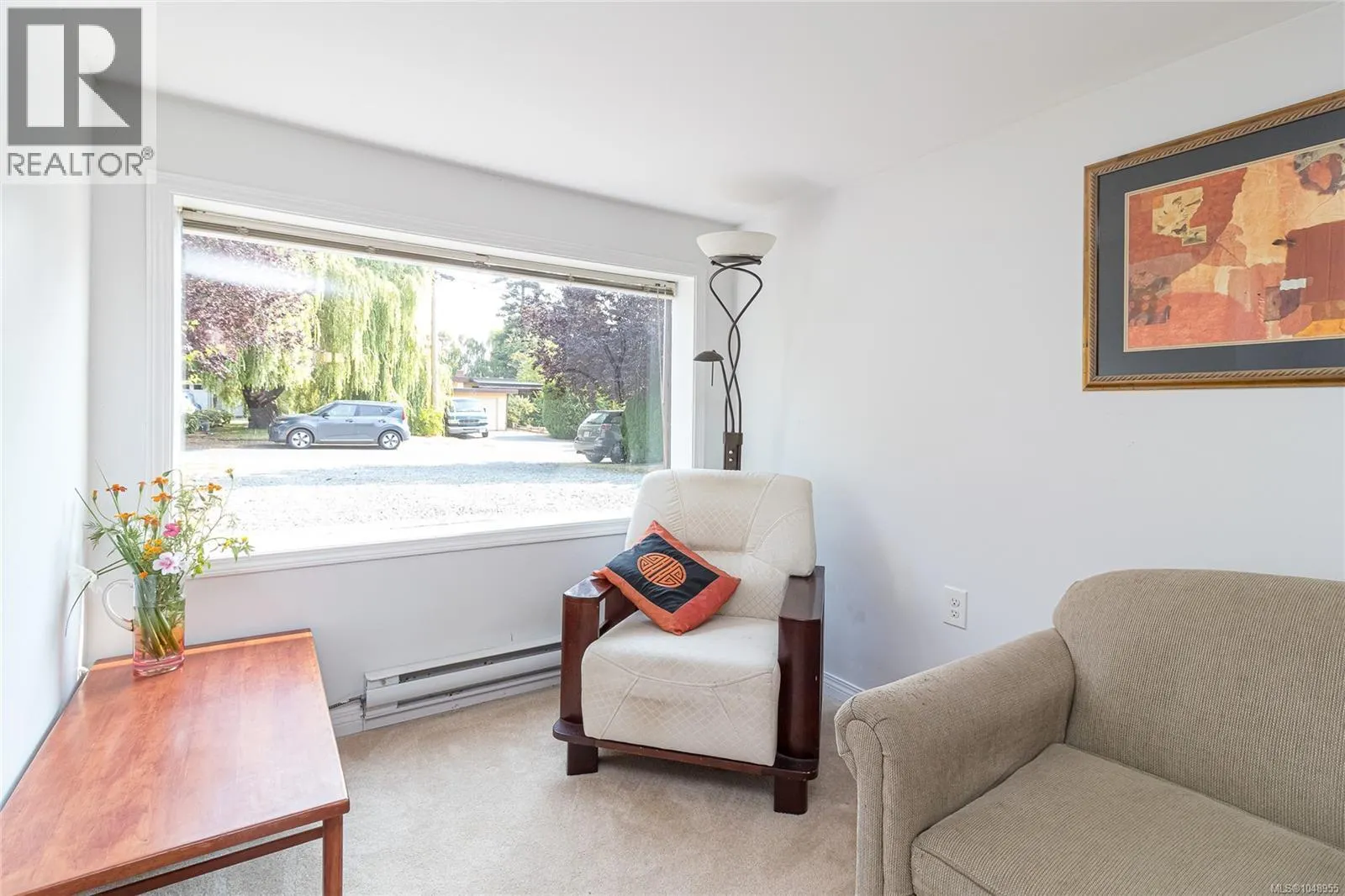 367 Vincent Ave