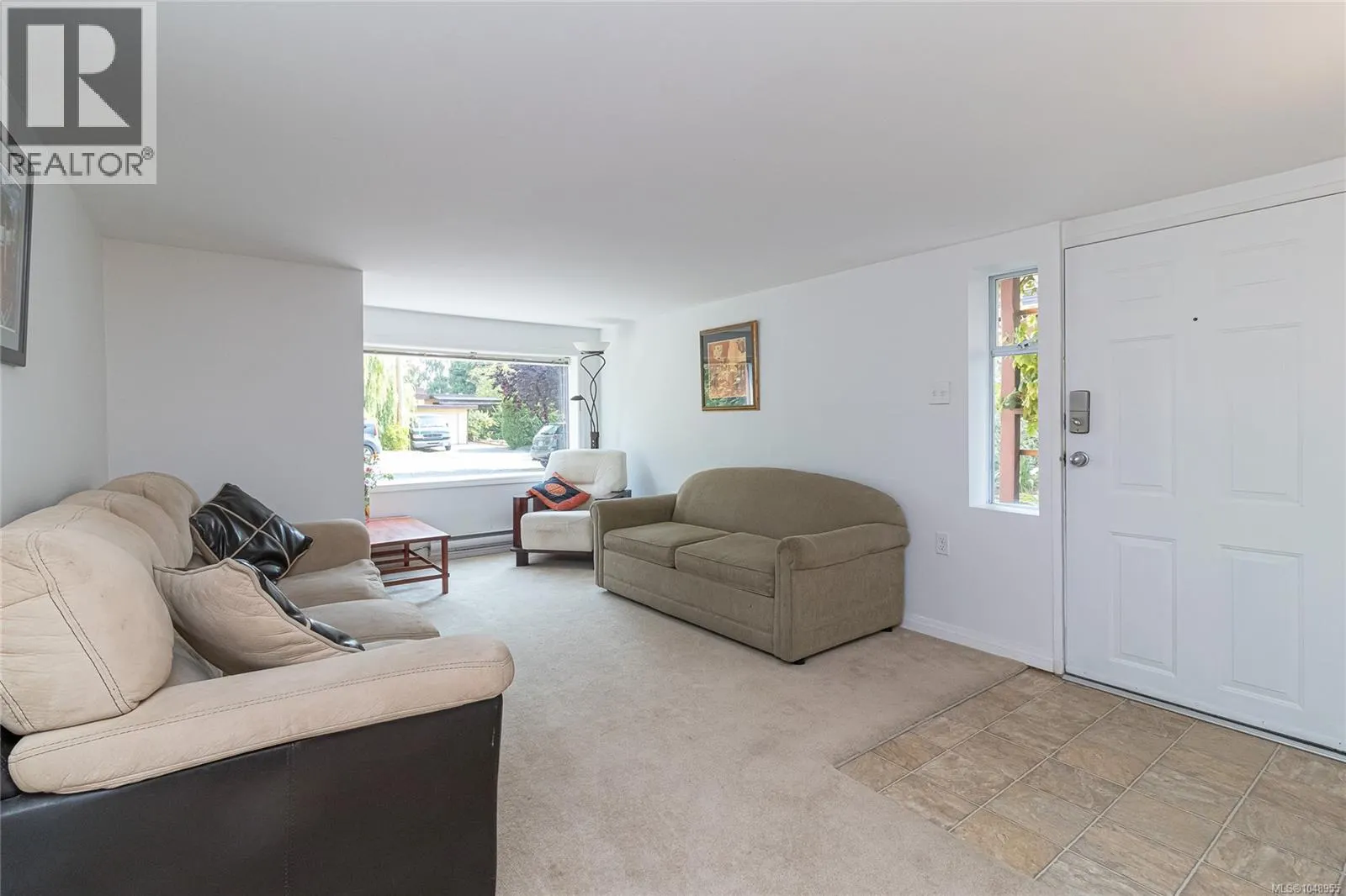 367 Vincent Ave