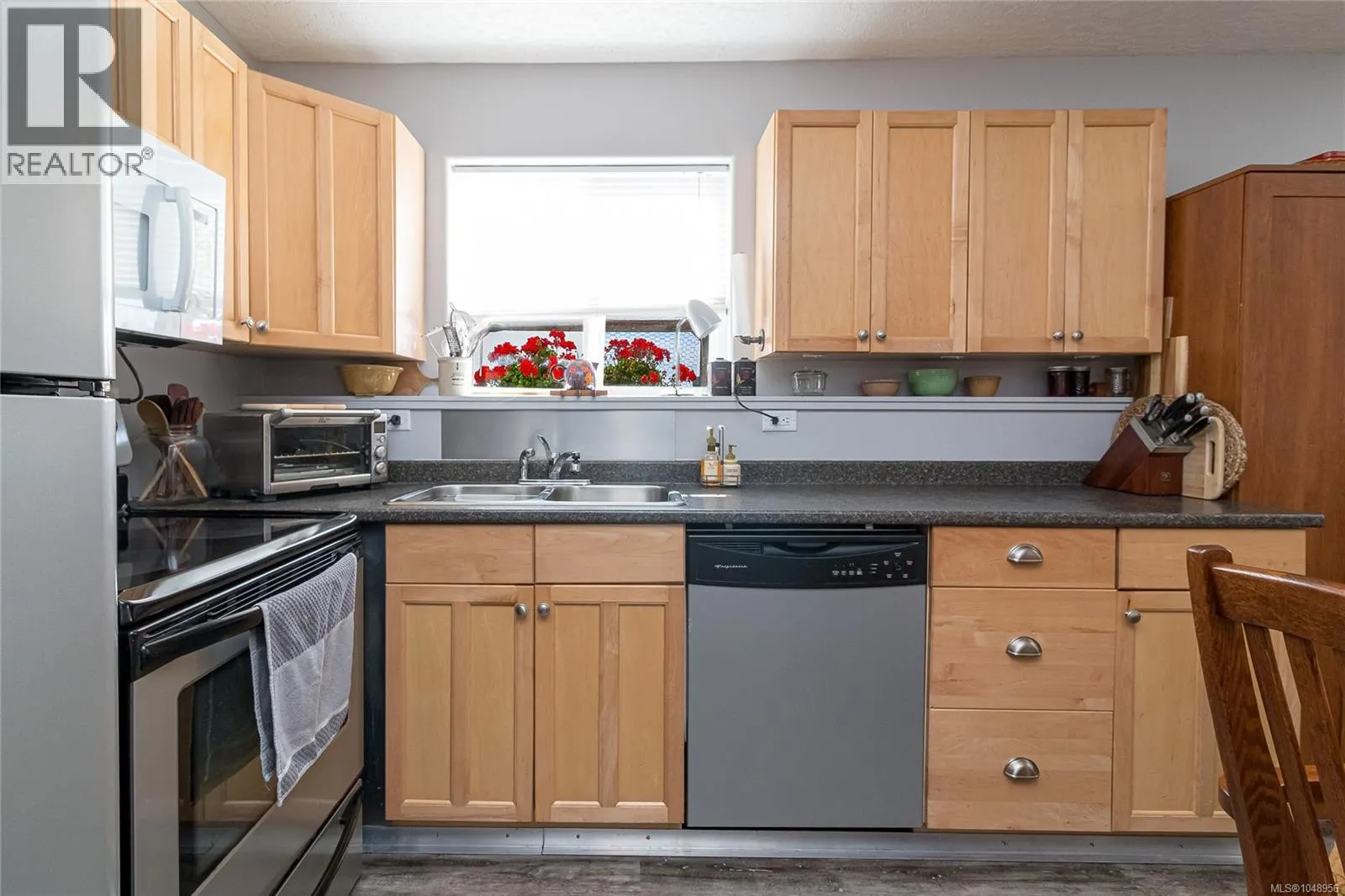2486 Skedans Rd