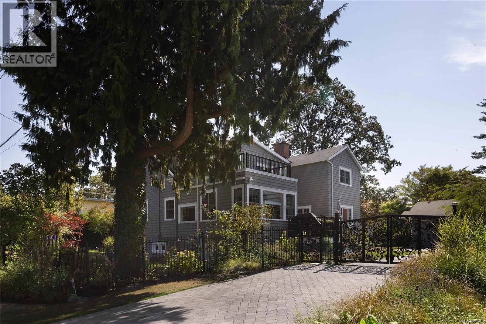 2655 Shady Lane