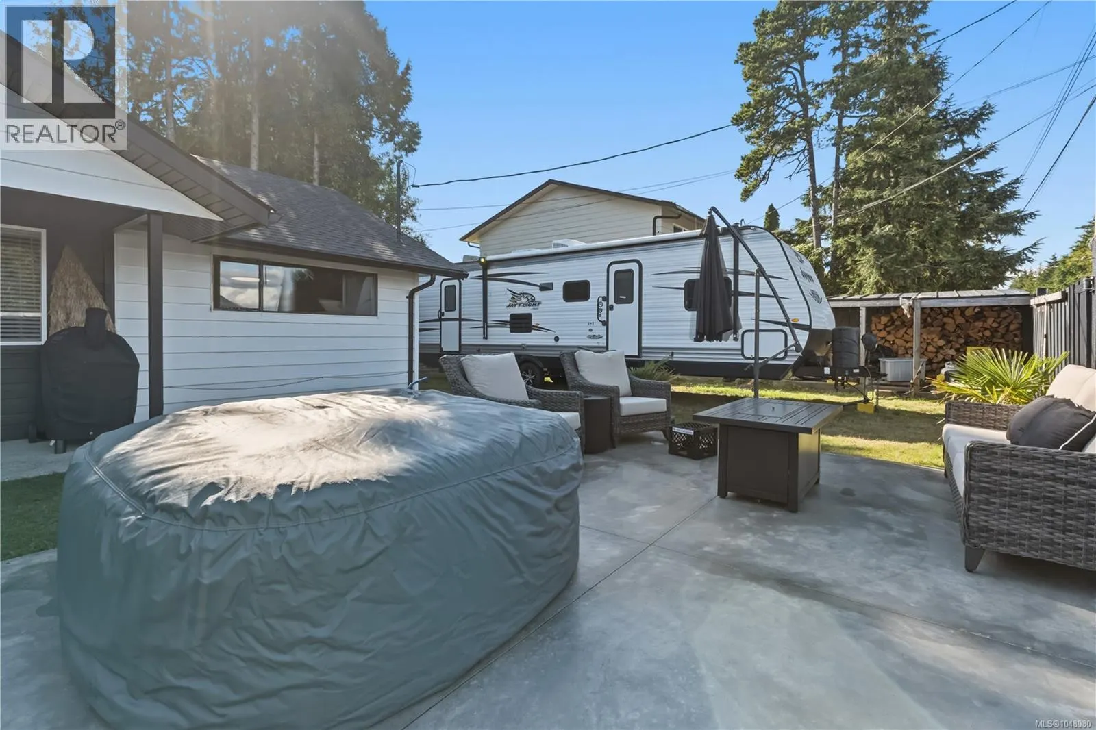 1626 Larch Rd