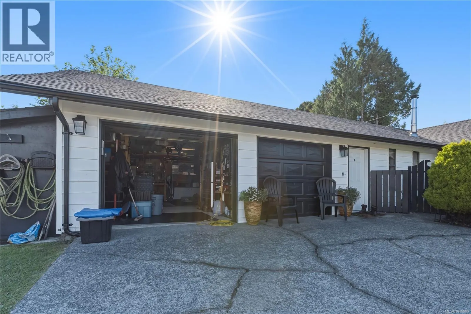 1626 Larch Rd