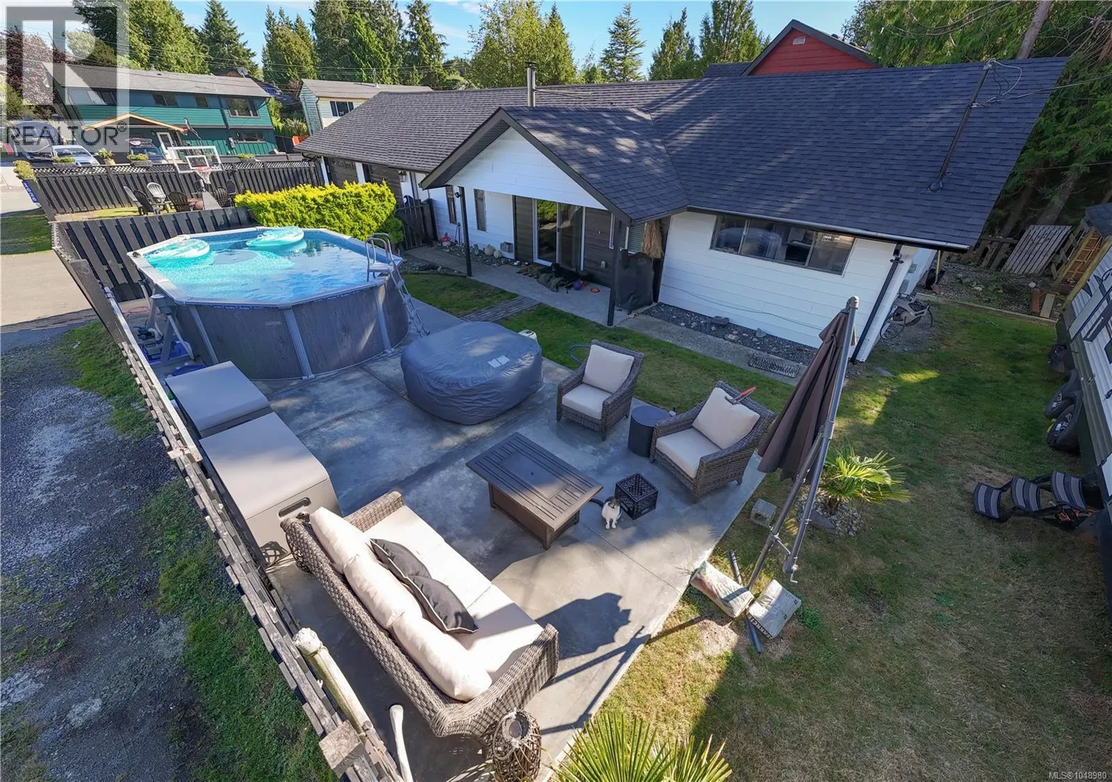 1626 Larch Rd