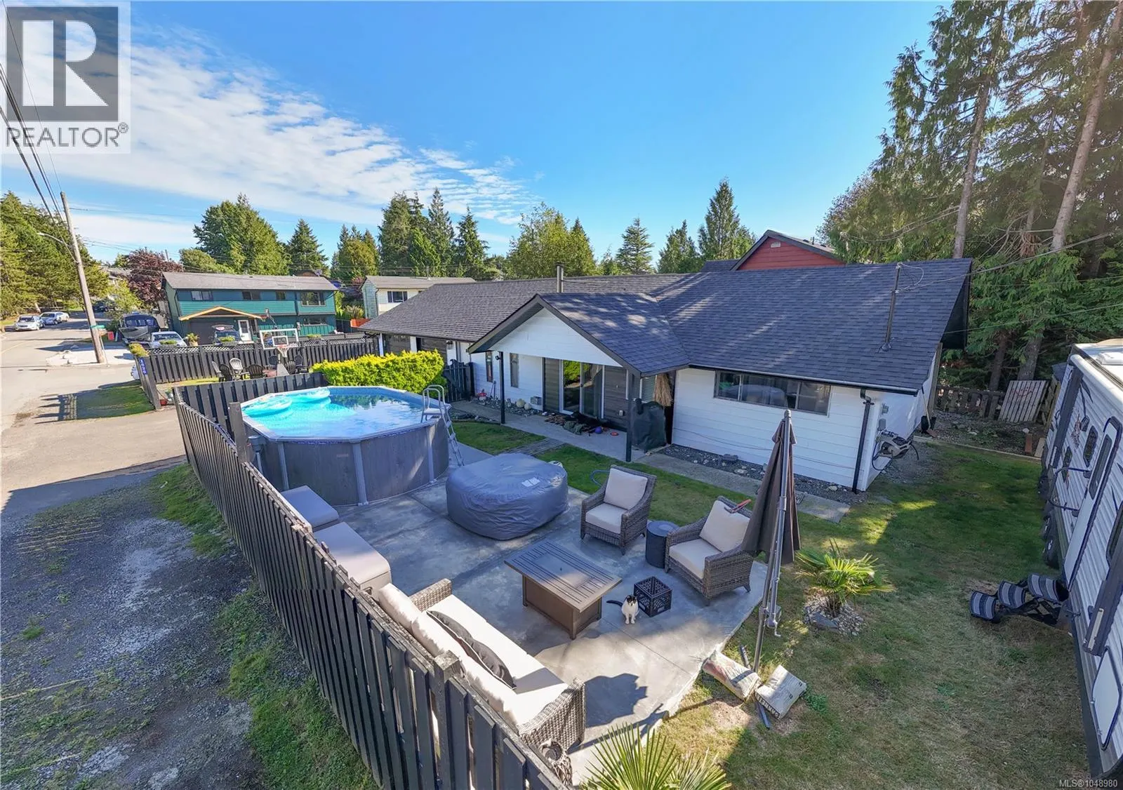 1626 Larch Rd