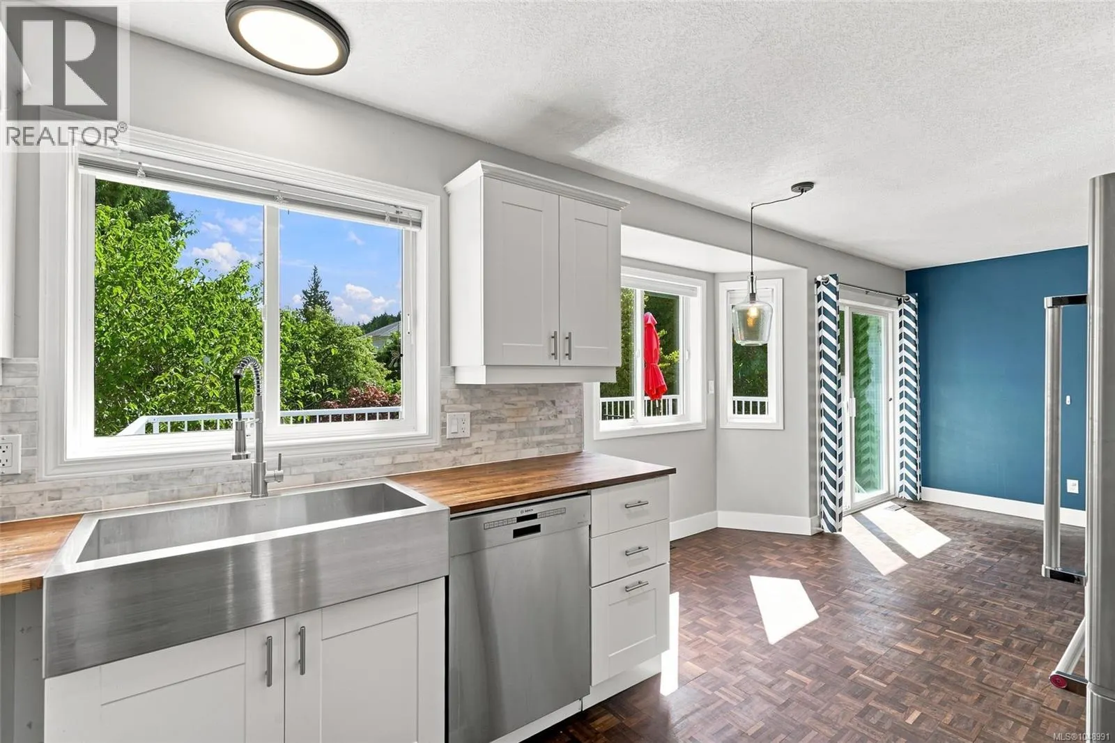 5822 Shadow Mountain Rd
