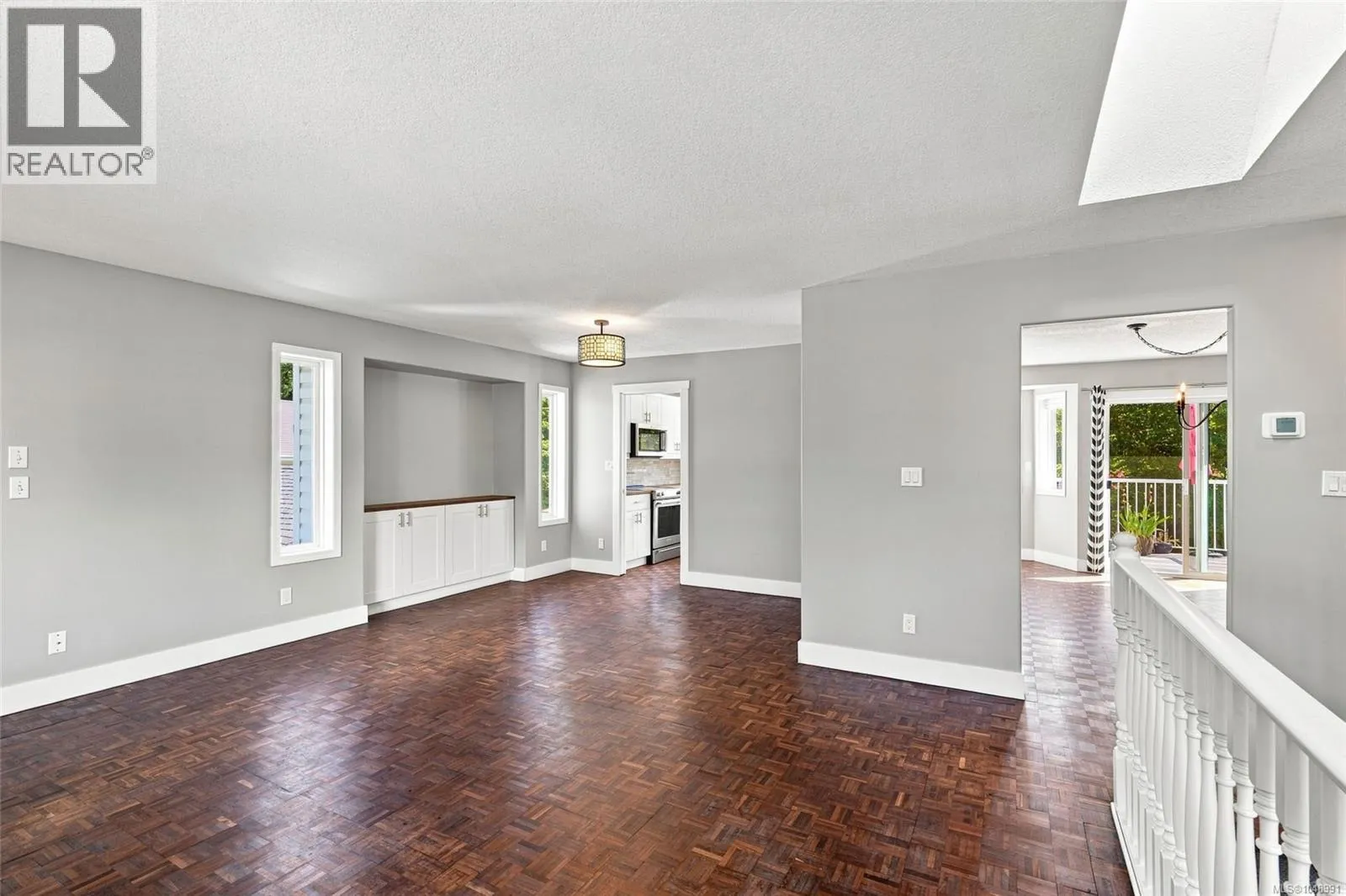 5822 Shadow Mountain Rd