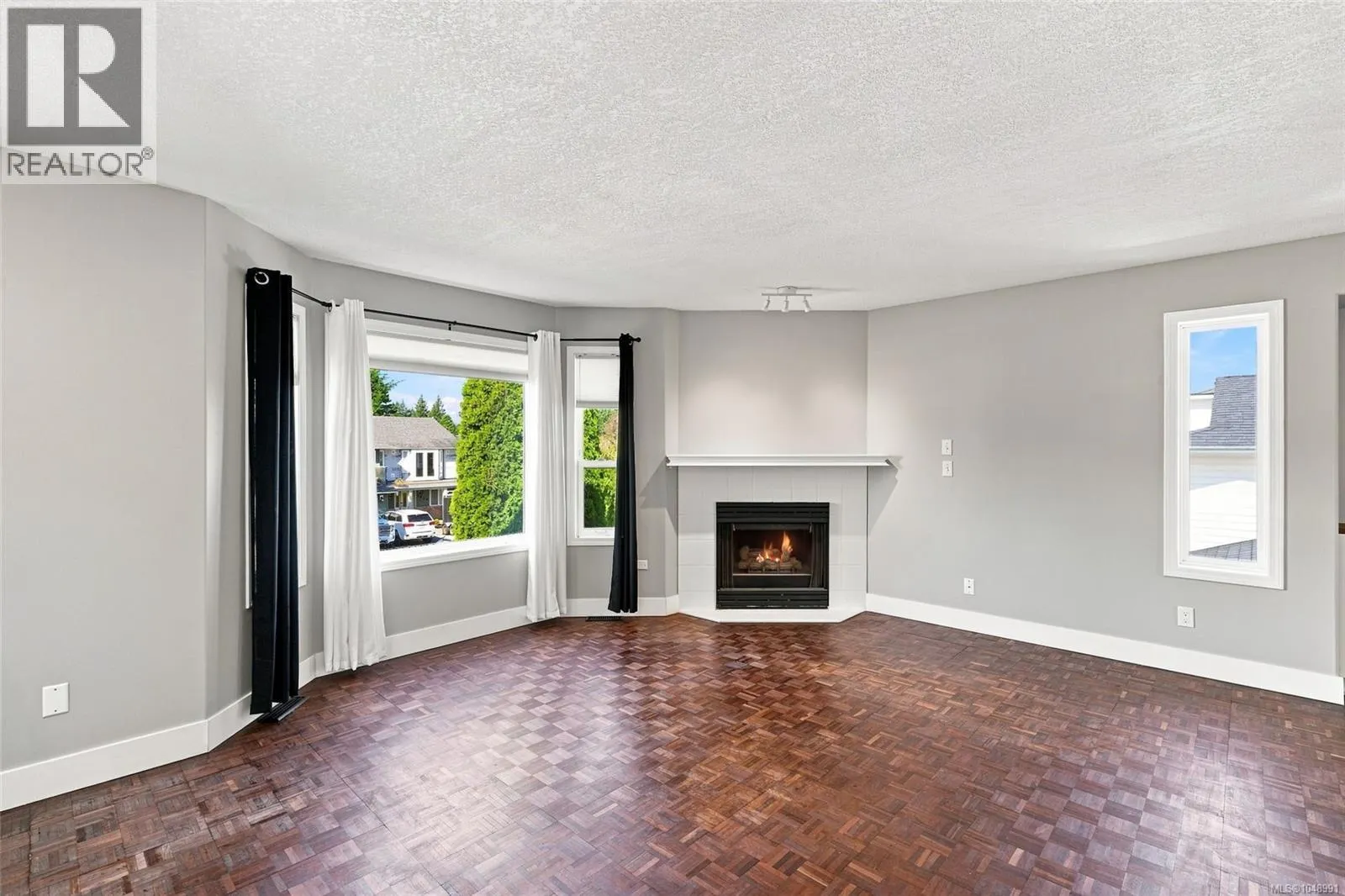 5822 Shadow Mountain Rd