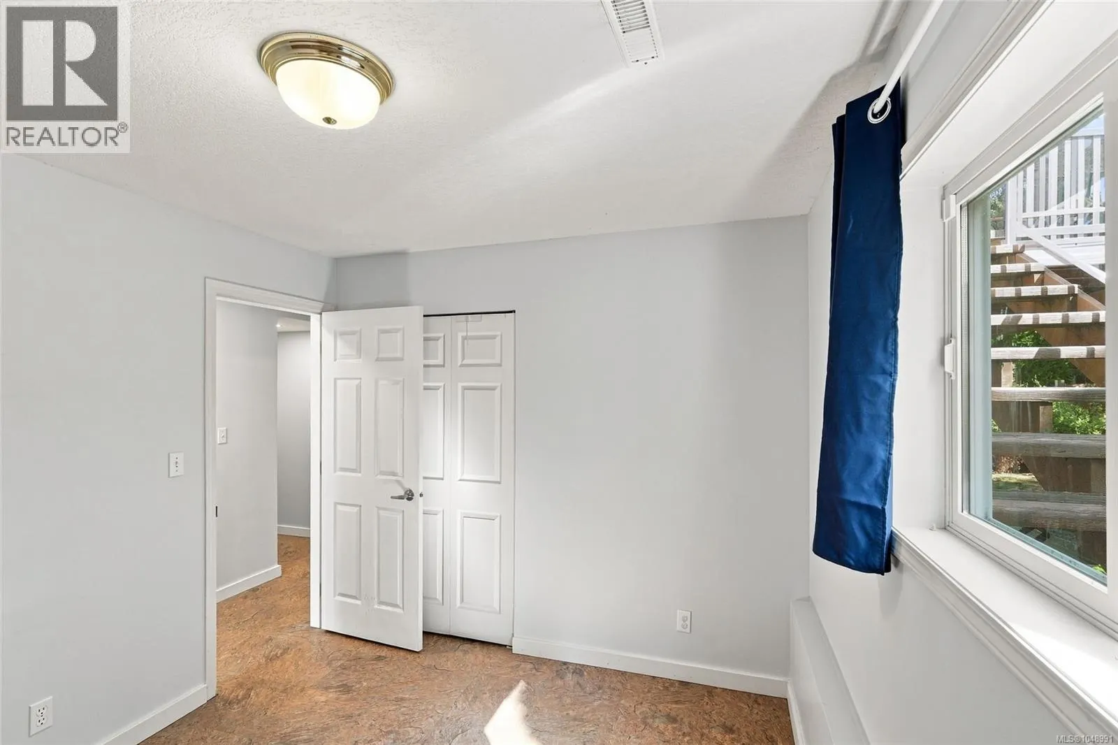 5822 Shadow Mountain Rd