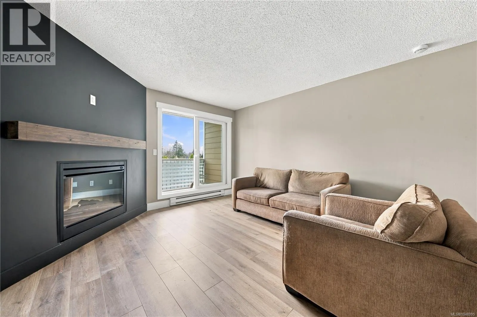313 3270 Ross Rd