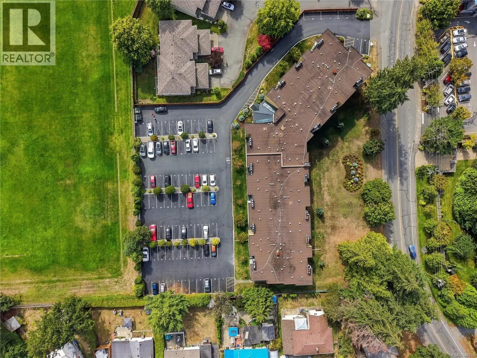 313 3270 Ross Rd