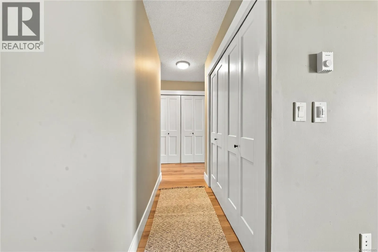 313 3270 Ross Rd
