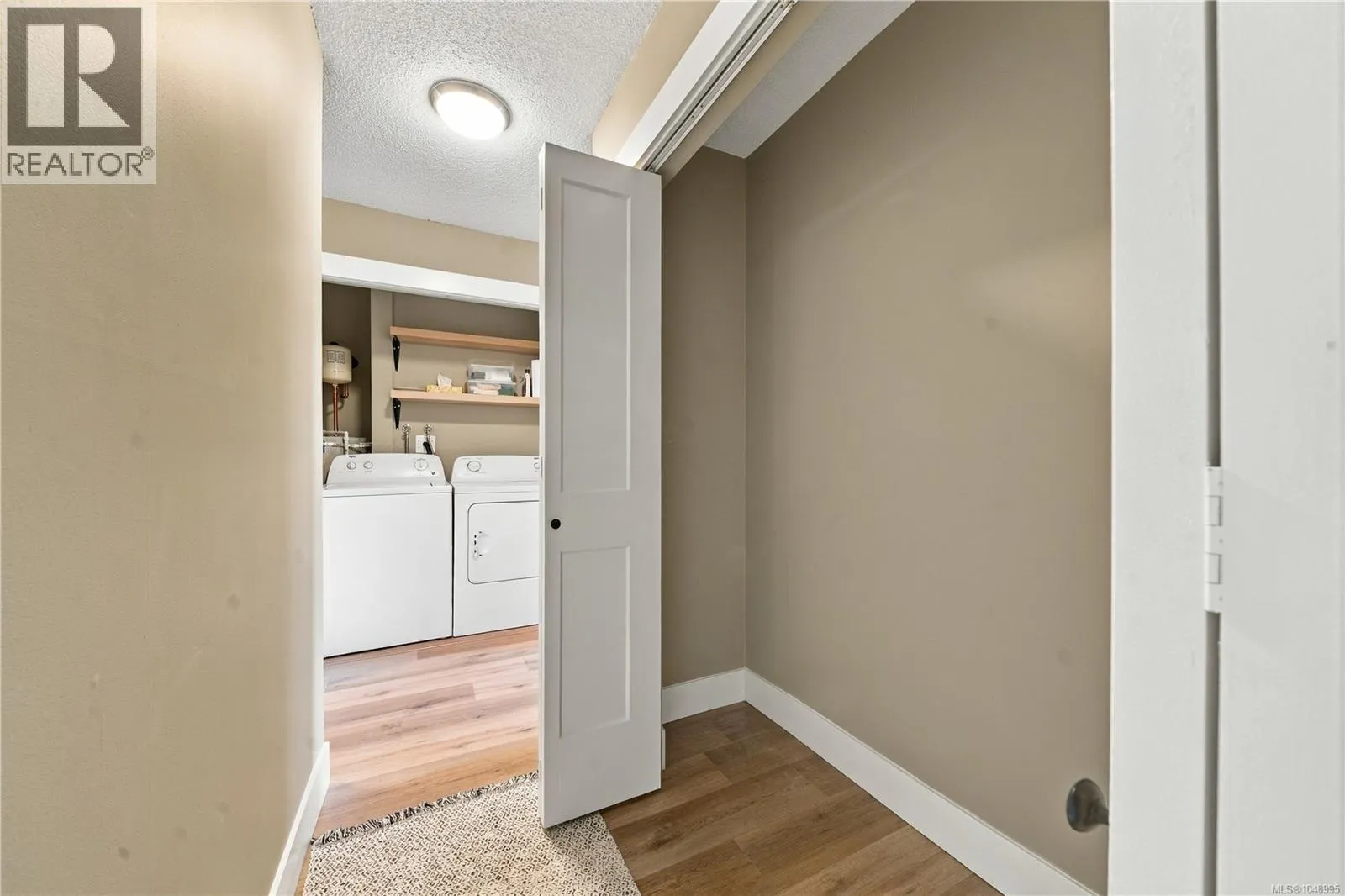 313 3270 Ross Rd
