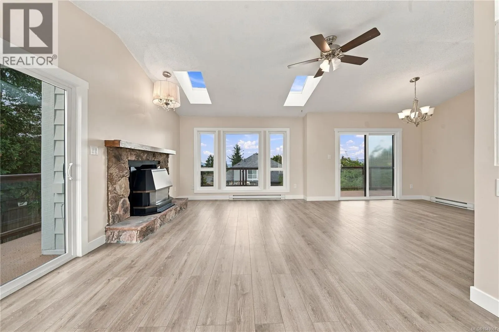200 Kingfisher Pl