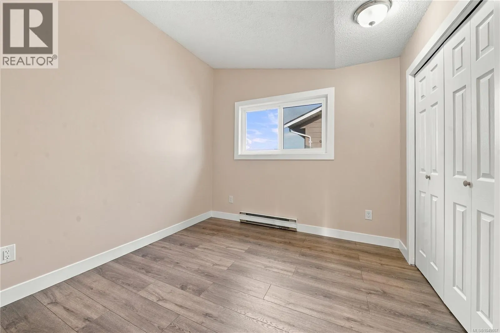 200 Kingfisher Pl