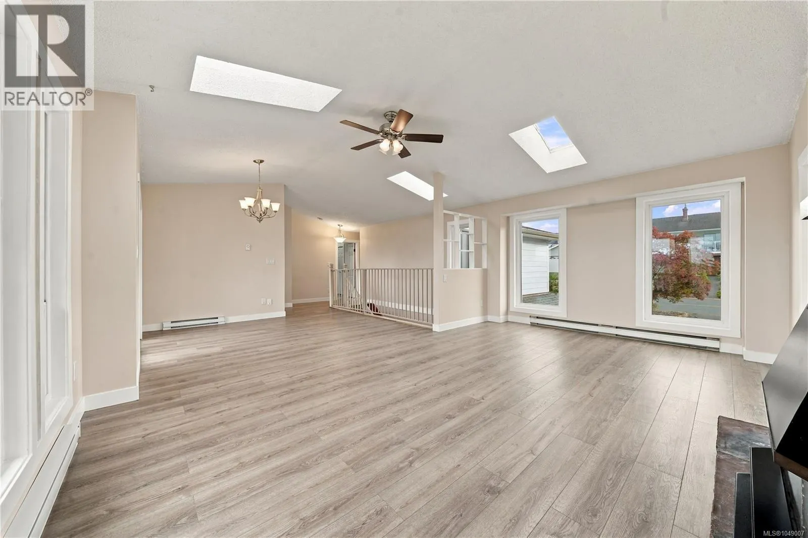 200 Kingfisher Pl