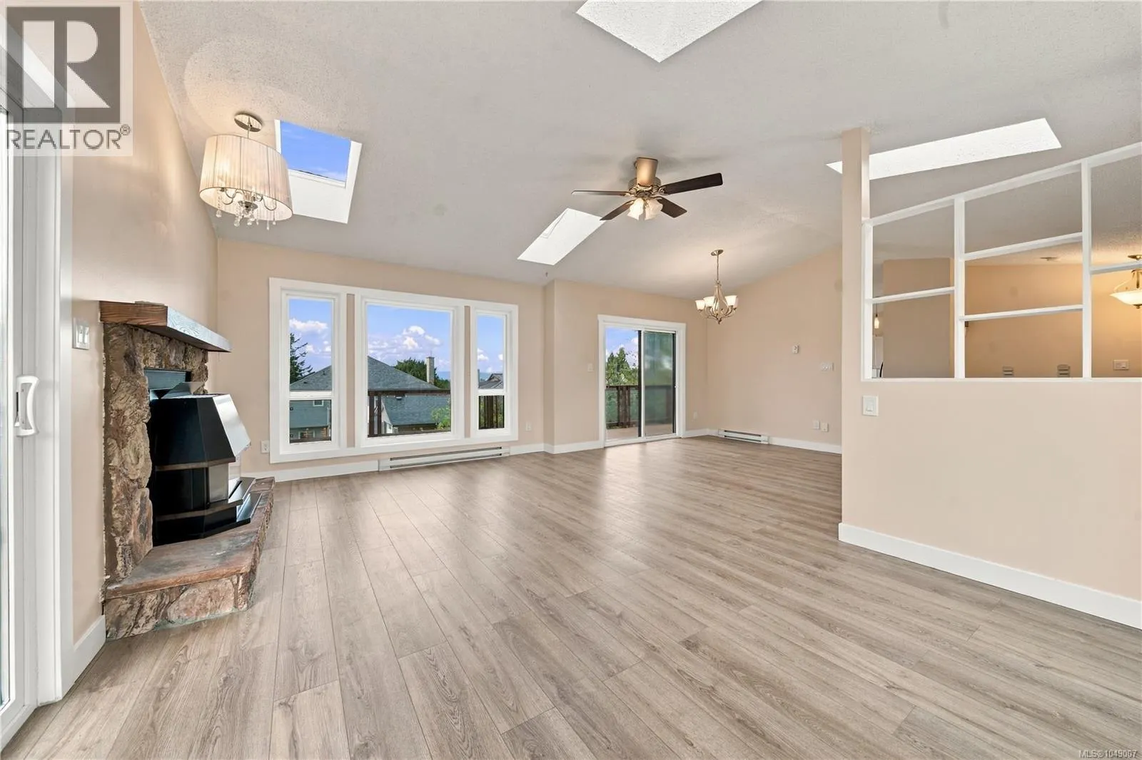 200 Kingfisher Pl