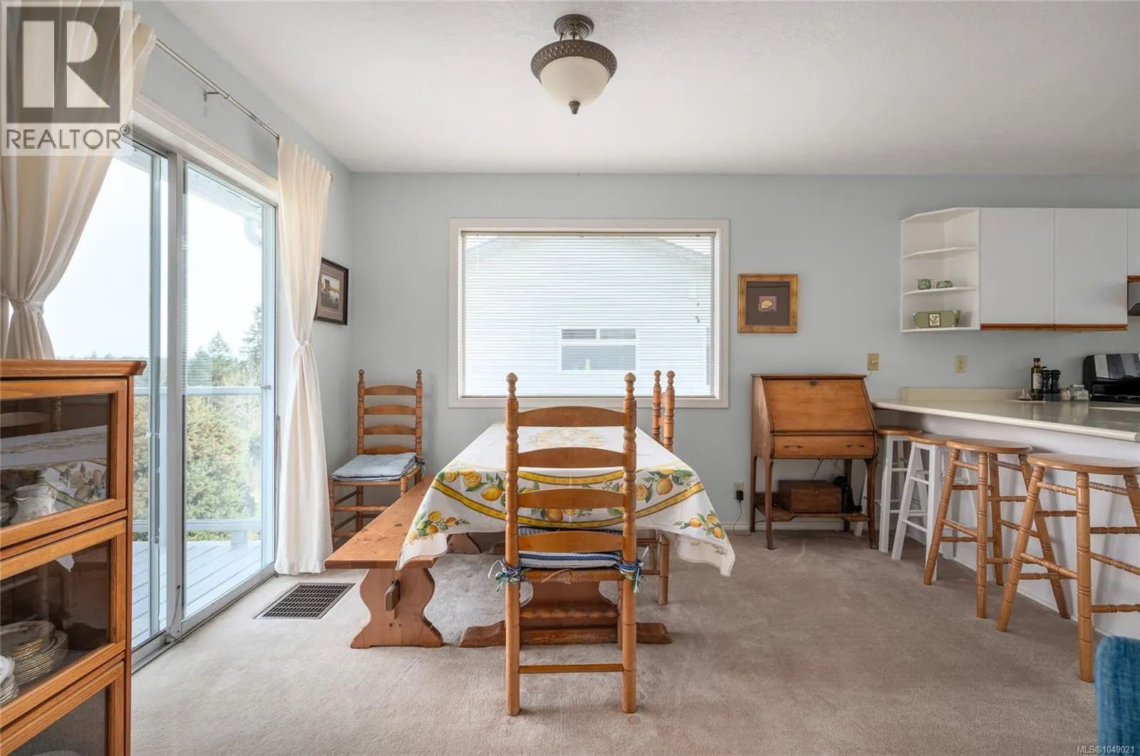 125 Sylvan Pl