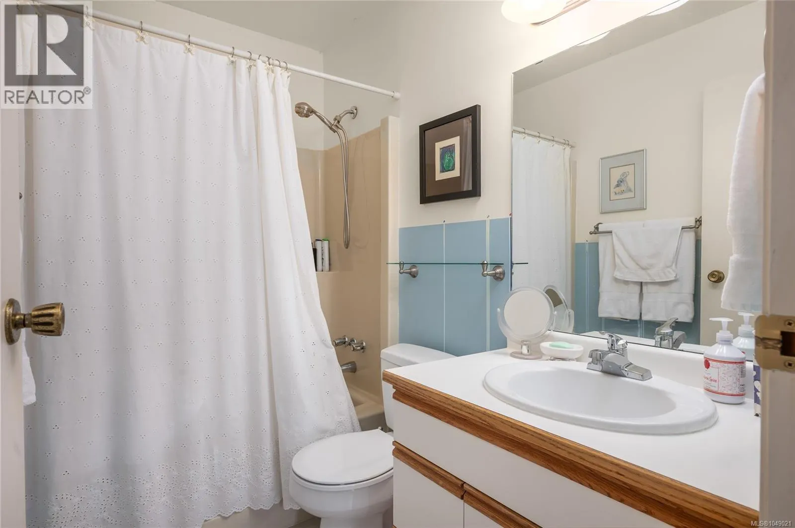 125 Sylvan Pl