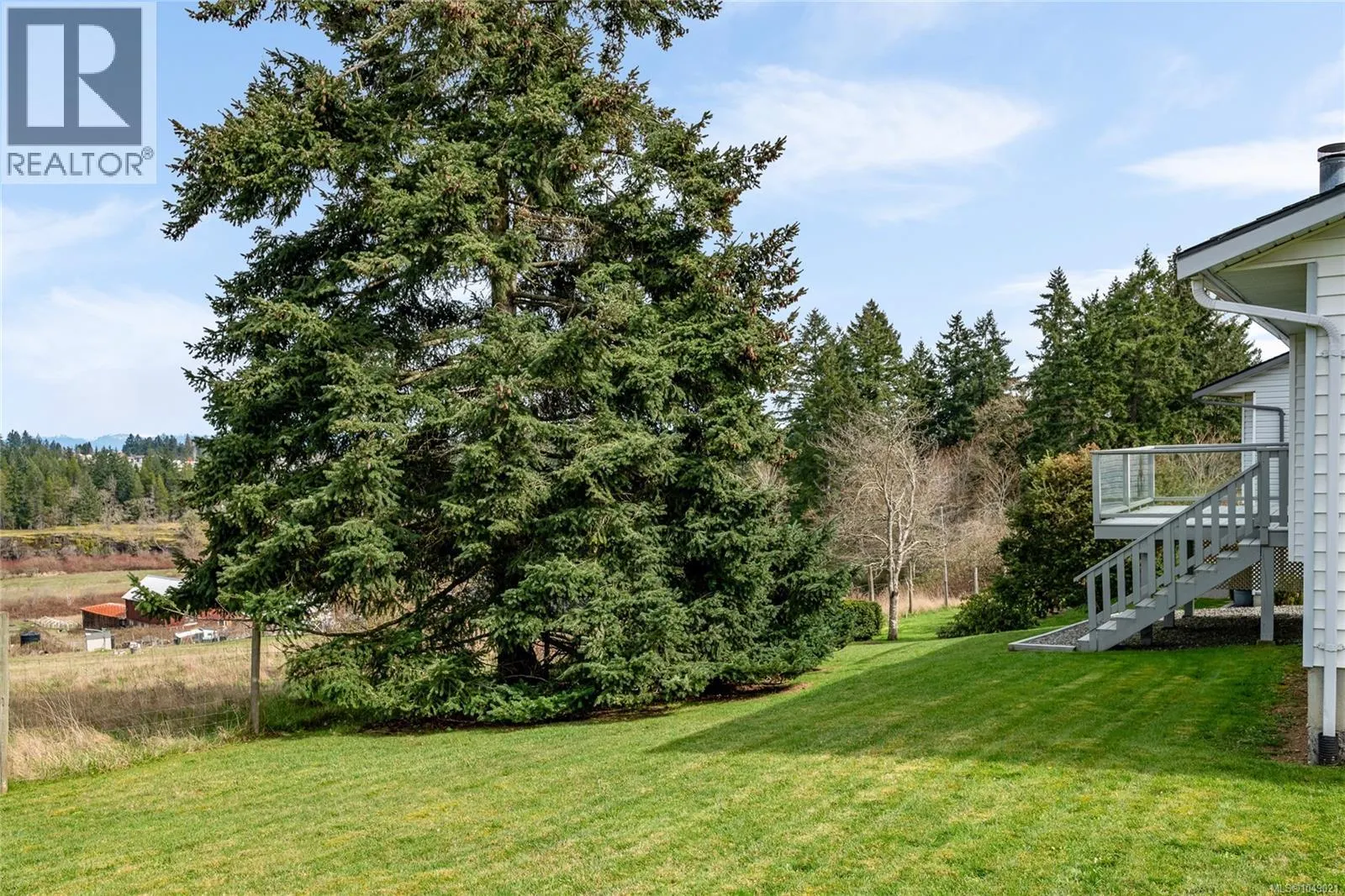 125 Sylvan Pl