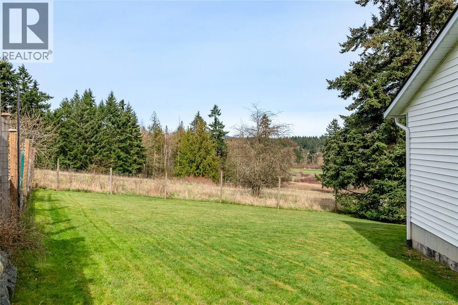 125 Sylvan Pl