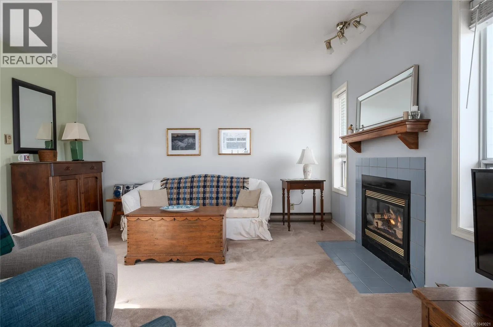 125 Sylvan Pl