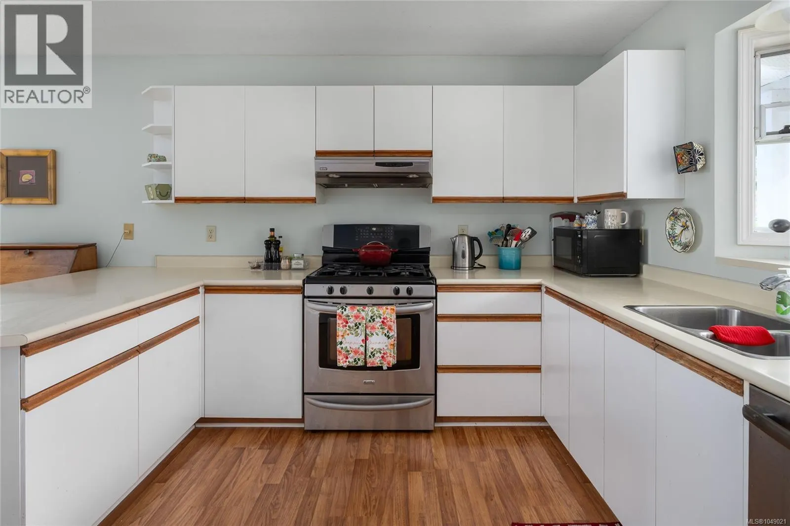 125 Sylvan Pl