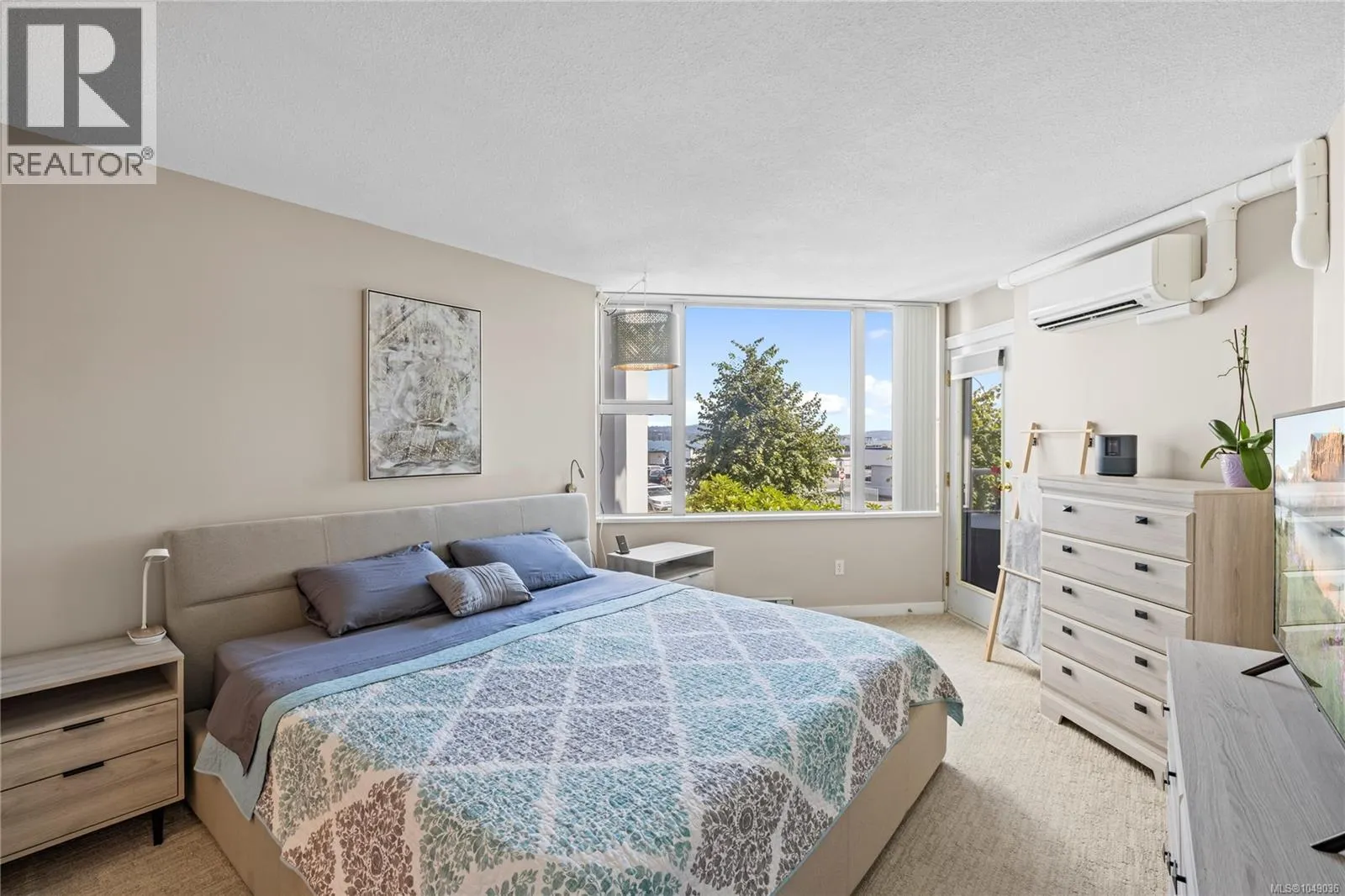 206 158 Promenade Dr