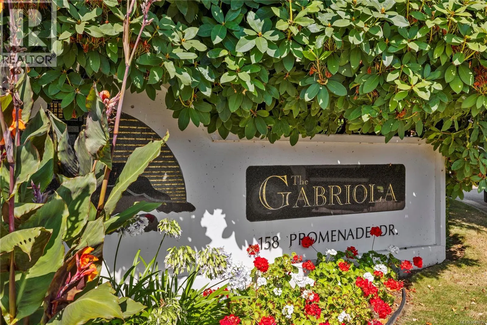 206 158 Promenade Dr