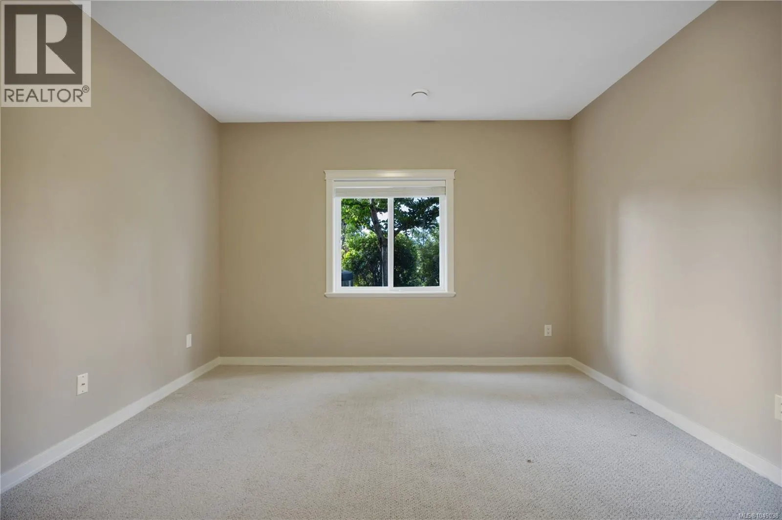 101 6245 PLEASANT RIDGE Pl