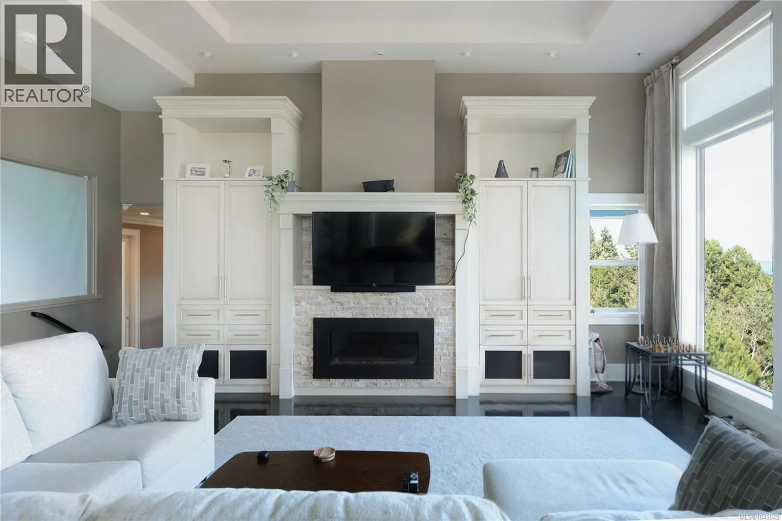 3554 Collingwood Dr